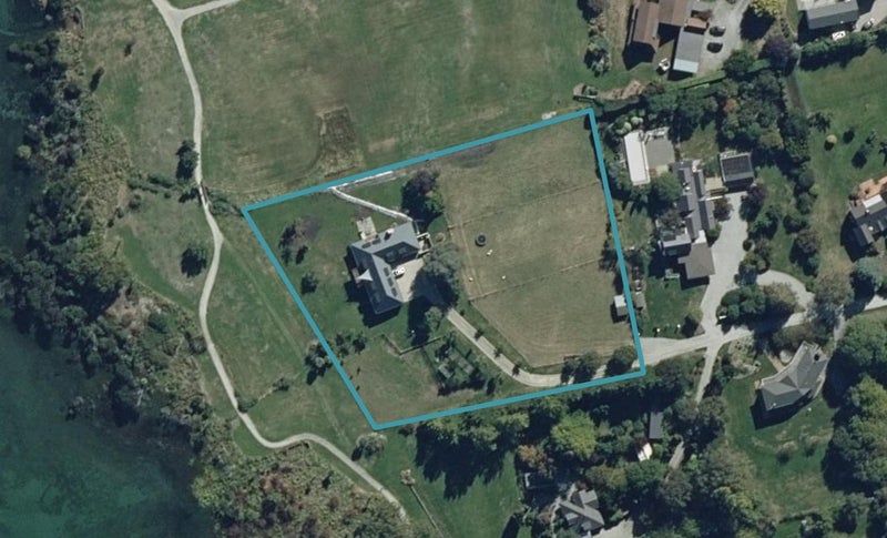 202 Beacon Point Road, Wānaka - Carousel 1
