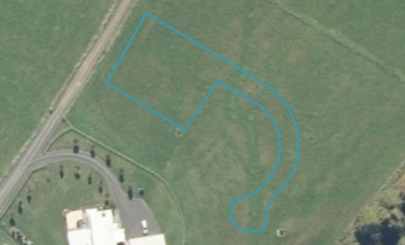 2 Larches Lane, Taupo - Carousel 1