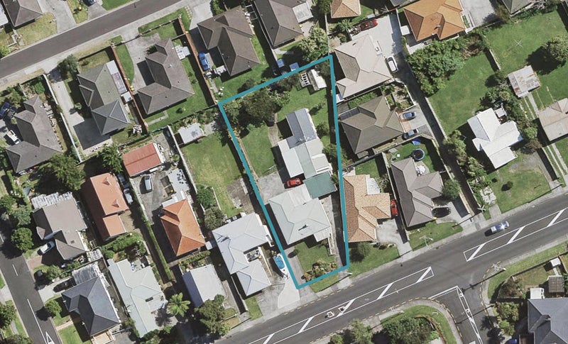 46 Orams Road, Hillpark, Auckland - Carousel 1