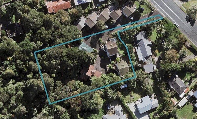 2/284 Glenfield Road, Glenfield, Auckland - Carousel 1
