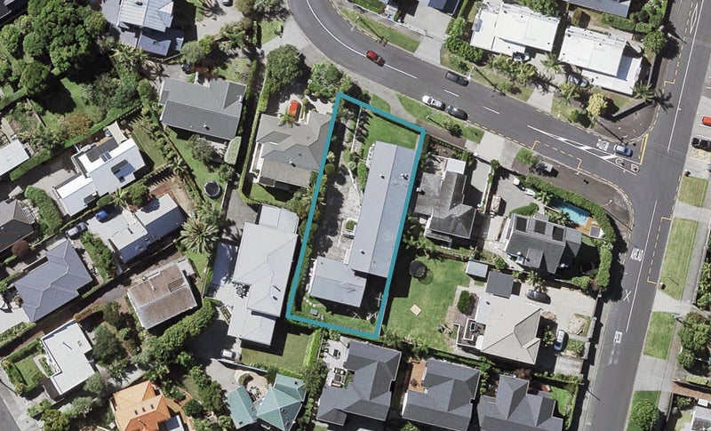 131A Selwyn Avenue, Mission Bay, Auckland - Carousel 1