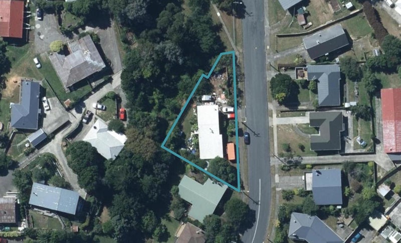 2 Ernest Street, Ranui, Porirua - Carousel 1