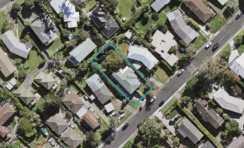 53 Alton Avenue, Hillcrest, Auckland - Carousel 1