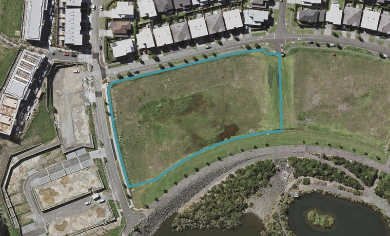 120 Tephra Boulevard, Stonefields, Auckland - Carousel 1