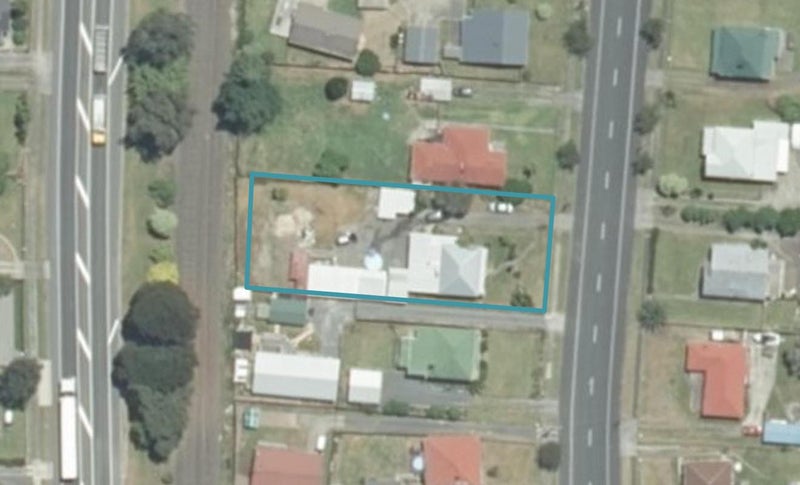 139 Hakanoa Street, Huntly, Huntly - Carousel 1