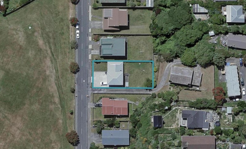 15 Southgate Road, Southgate, Wellington - Carousel 1