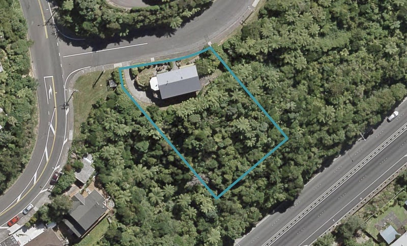 2 Sunshine Crescent, Kelson, Lower Hutt - Carousel 1
