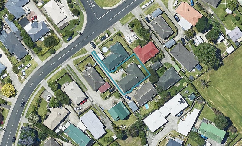 21B Cook Street, Gate Pa, Tauranga - Carousel 1