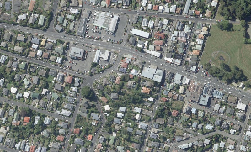 21 Lawrence Street, Mornington, Dunedin - Carousel 1