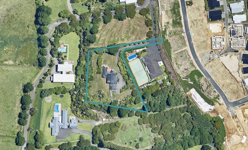 49 St Regis Way, Bethlehem, Tauranga - Carousel 1