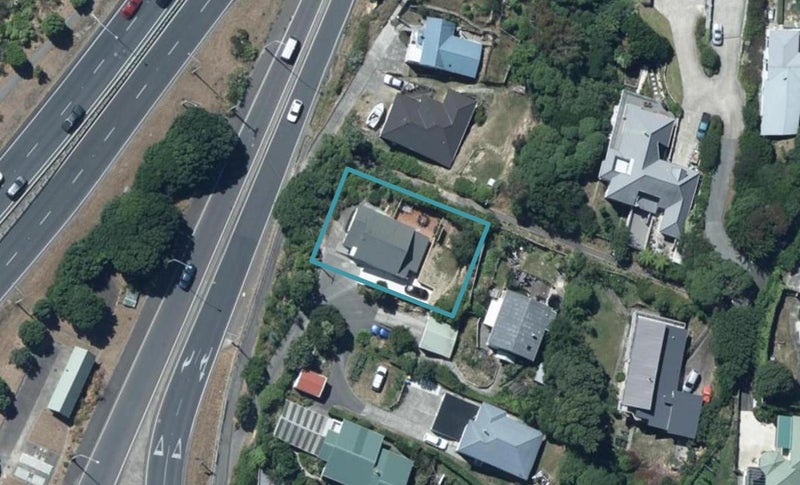 58 Paremata Crescent, Paremata, Porirua - Carousel 1