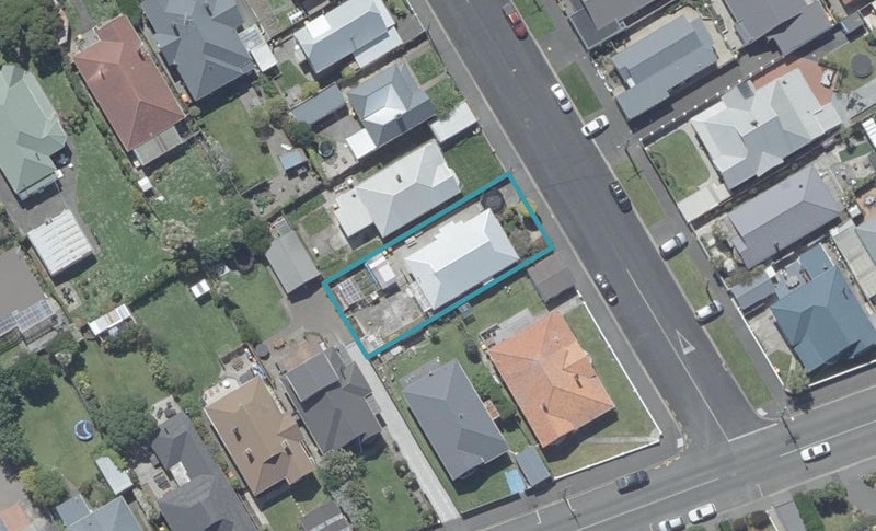 126 Hargest Crescent, Saint Clair, Dunedin - Carousel 1