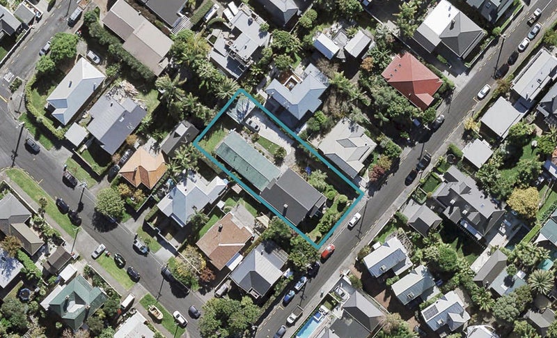 3/11 Hope Street, Westmere, Auckland - Carousel 1