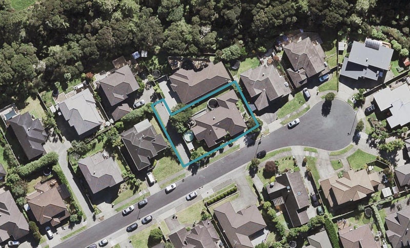 18 Kunzea Place, Greenhithe, Auckland - Carousel 1