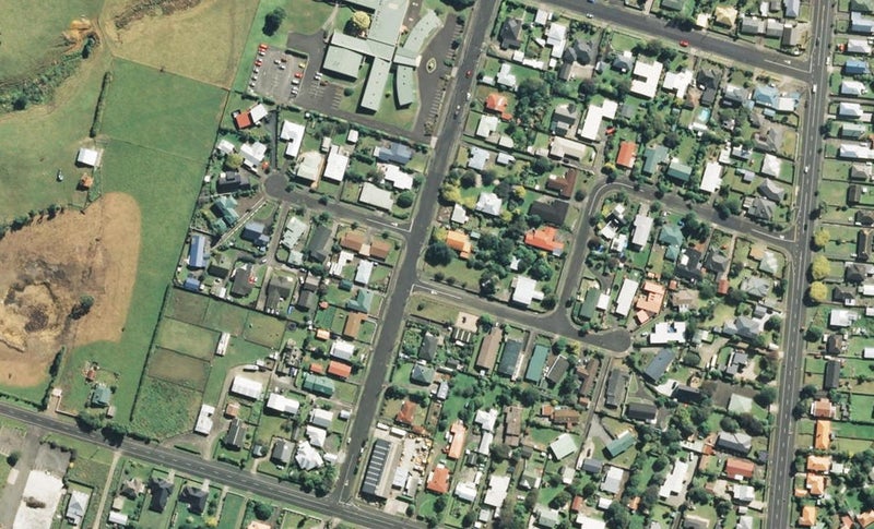16 Hunter Street, Hawera - Carousel 1