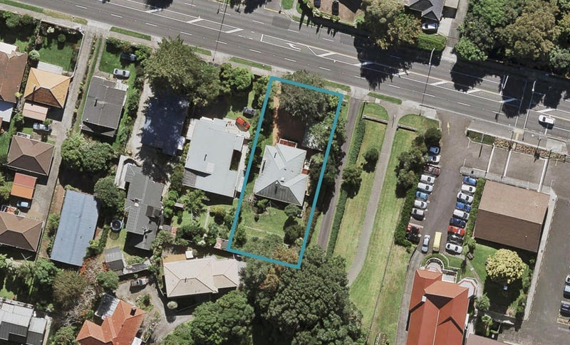 611 Mount Albert Road, Royal Oak, Auckland - Carousel 1