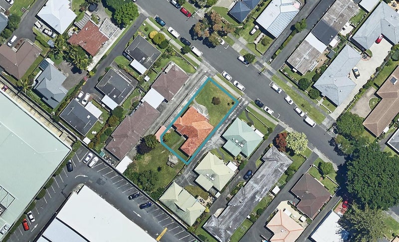 16A Twelfth Avenue, Tauranga South, Tauranga - Carousel 1