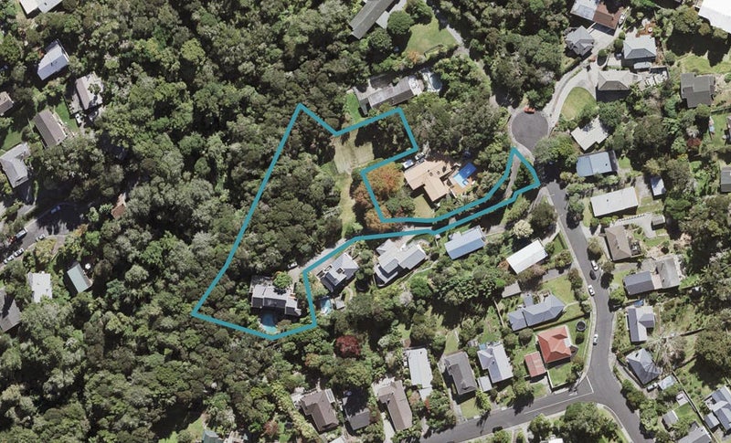 12A Paris Place, Birkenhead, Auckland - Carousel 1
