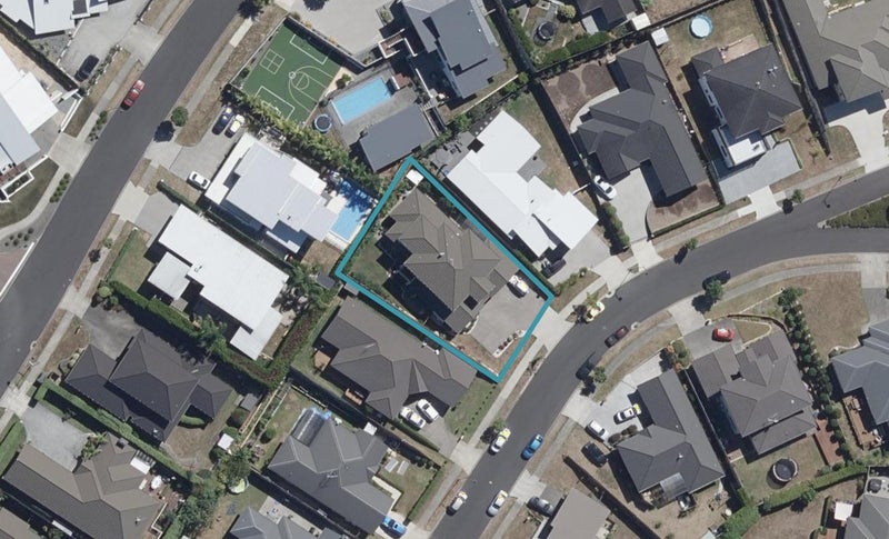29 Heathfield Avenue, Huntington, Hamilton - Carousel 1