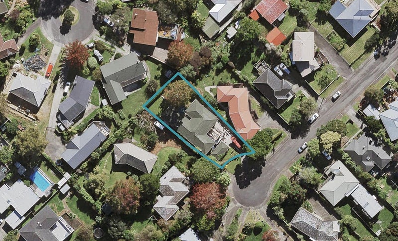 9 Liddell Street, Hillcrest, Auckland - Carousel 1