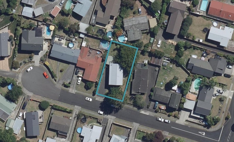 8 Esmae Place, Dinsdale, Hamilton - Carousel 1