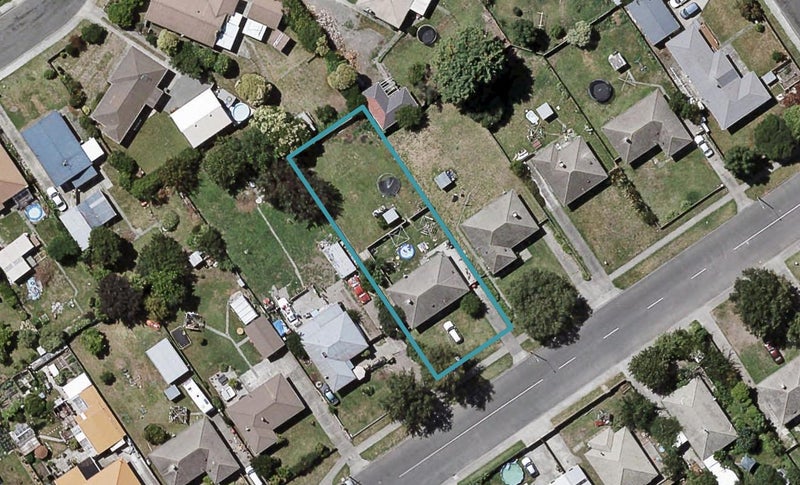 1200 Jellicoe Street, Mayfair, Hastings - Carousel 1