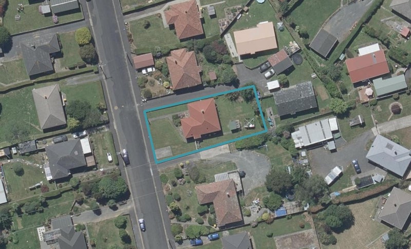 72 Mooltan Street, Halfway Bush, Dunedin - Carousel 1