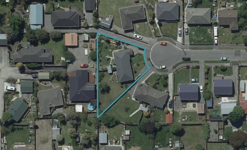 11 Kershaw Place, Richmond, Christchurch - Carousel 1