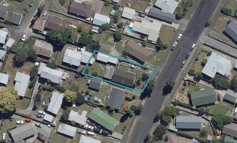 20 Lethborg Street, Dinsdale, Hamilton - Carousel 1