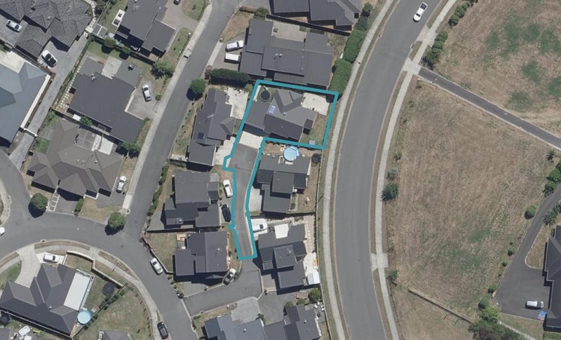 7 Braedan Lane, Huntington, Hamilton - Carousel 1
