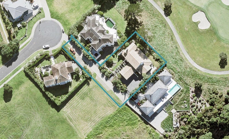 360 Pinecrest Drive, Gulf Harbour, Whangaparaoa - Carousel 1