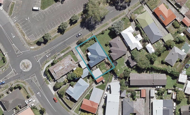 240 Taita Drive, Taita, Lower Hutt - Carousel 1