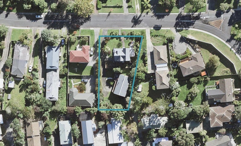 1/30 Stredwick Drive, Torbay, Auckland - Carousel 1