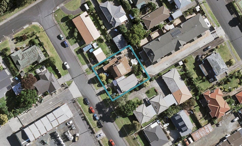 1/4 Ray Small Drive, Papakura, Auckland - Carousel 1