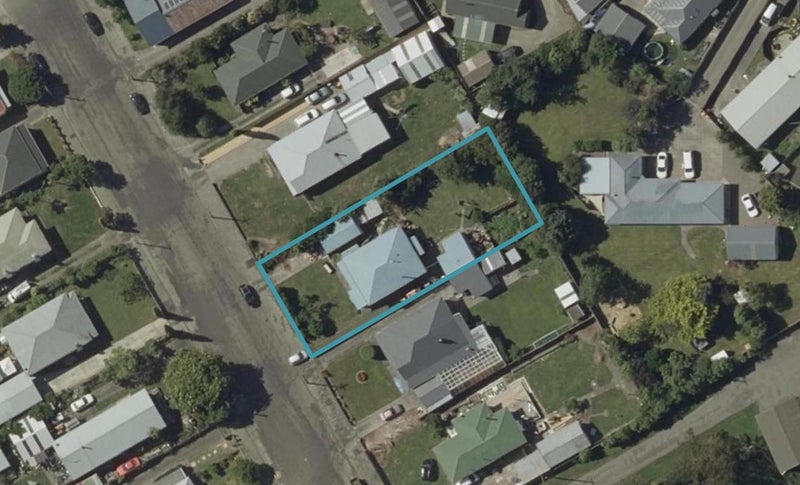 9 Carey Street, Longburn, Palmerston North - Carousel 1