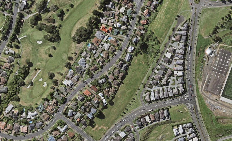 186A Norman Lesser Drive, Saint Johns, Auckland - Carousel 1