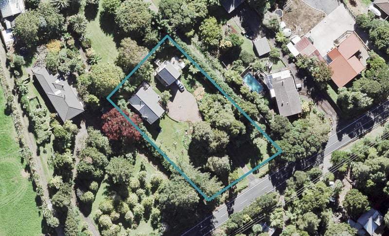 843 West Coast Road, Oratia, Auckland - Carousel 1