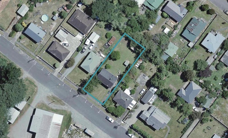 25 Revans Street, Featherston - Carousel 1
