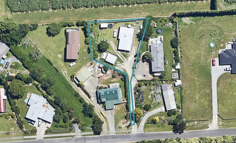 35 Black Road, Paengaroa, Te Puke - Carousel 1