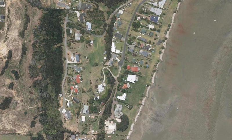 48 Lincoln Street, Mangawhai Heads, Mangawhai - Carousel 1