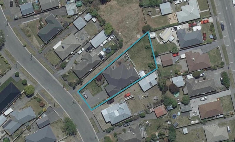 16 Greenhaven Drive, Burwood, Christchurch - Carousel 1