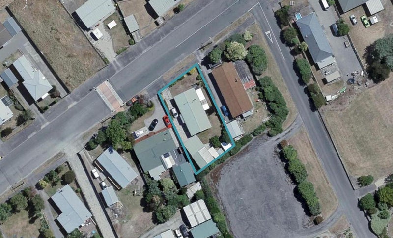 38 River Road, Masterton - Carousel 1
