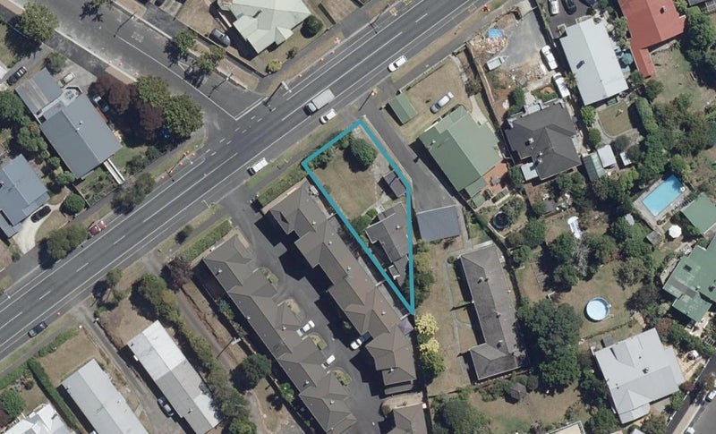 11 Queens Avenue, Frankton, Hamilton - Carousel 1