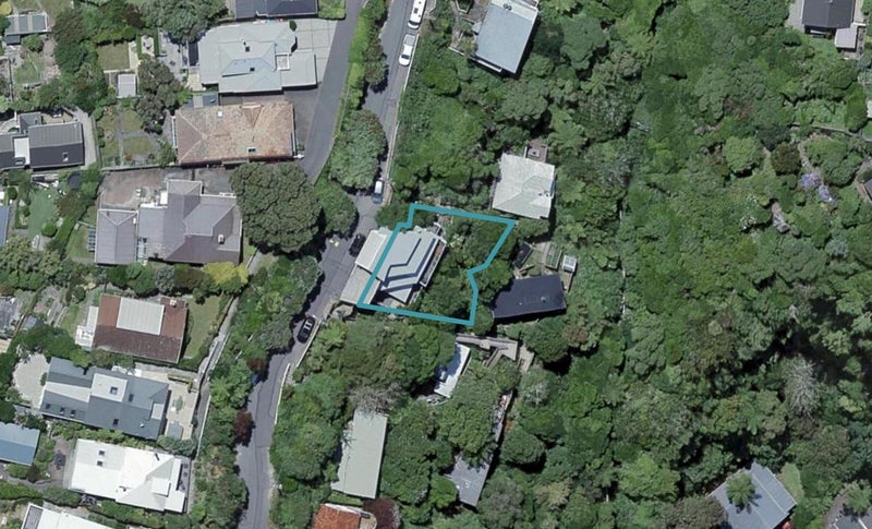 31A Harbour View Road, Northland, Wellington - Carousel 1
