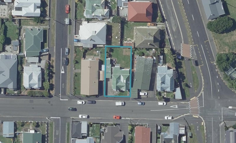 21 Marlow Street, Saint Kilda, Dunedin - Carousel 1