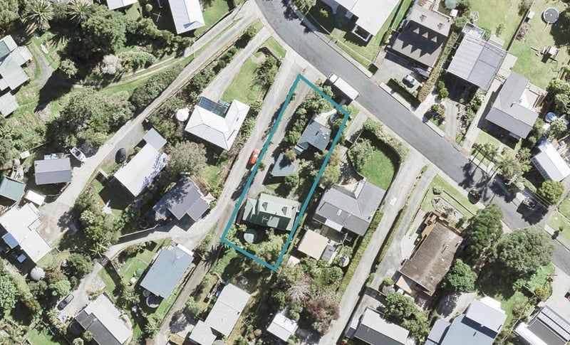 22 Gledstane Road, Stanmore Bay, Whangaparaoa - Carousel 1