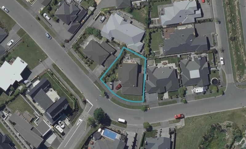 43 Pentonville Close, Westmorland, Christchurch - Carousel 1