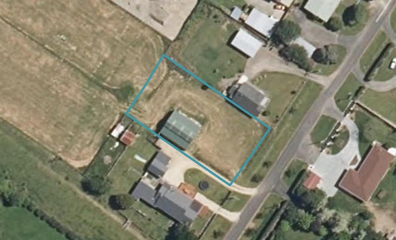 100 Regent Street, Pahiatua - Carousel 1