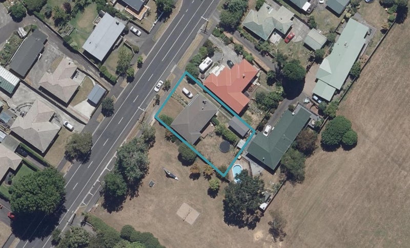 38 Masters Avenue, Hillcrest, Hamilton - Carousel 1
