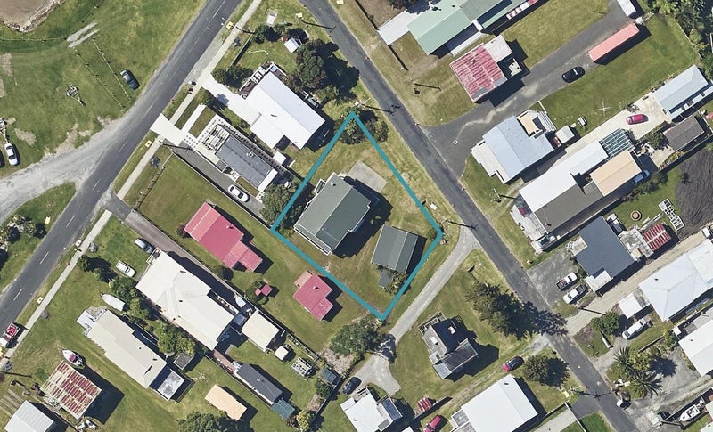 2 Tatai Road, Bowentown, Waihi Beach - Carousel 1